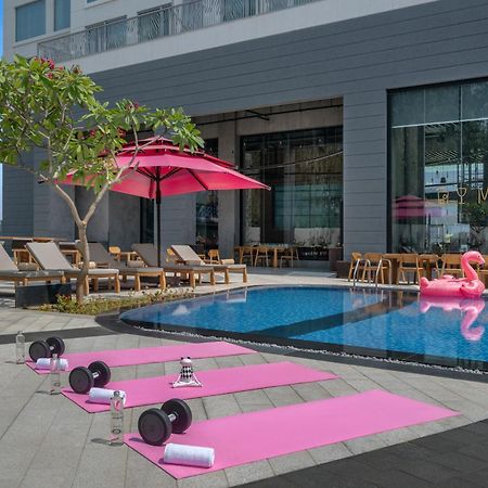 Moxy Bengaluru Airport Prestige Tech Cloud Hotel Devanahalli Buitenkant foto