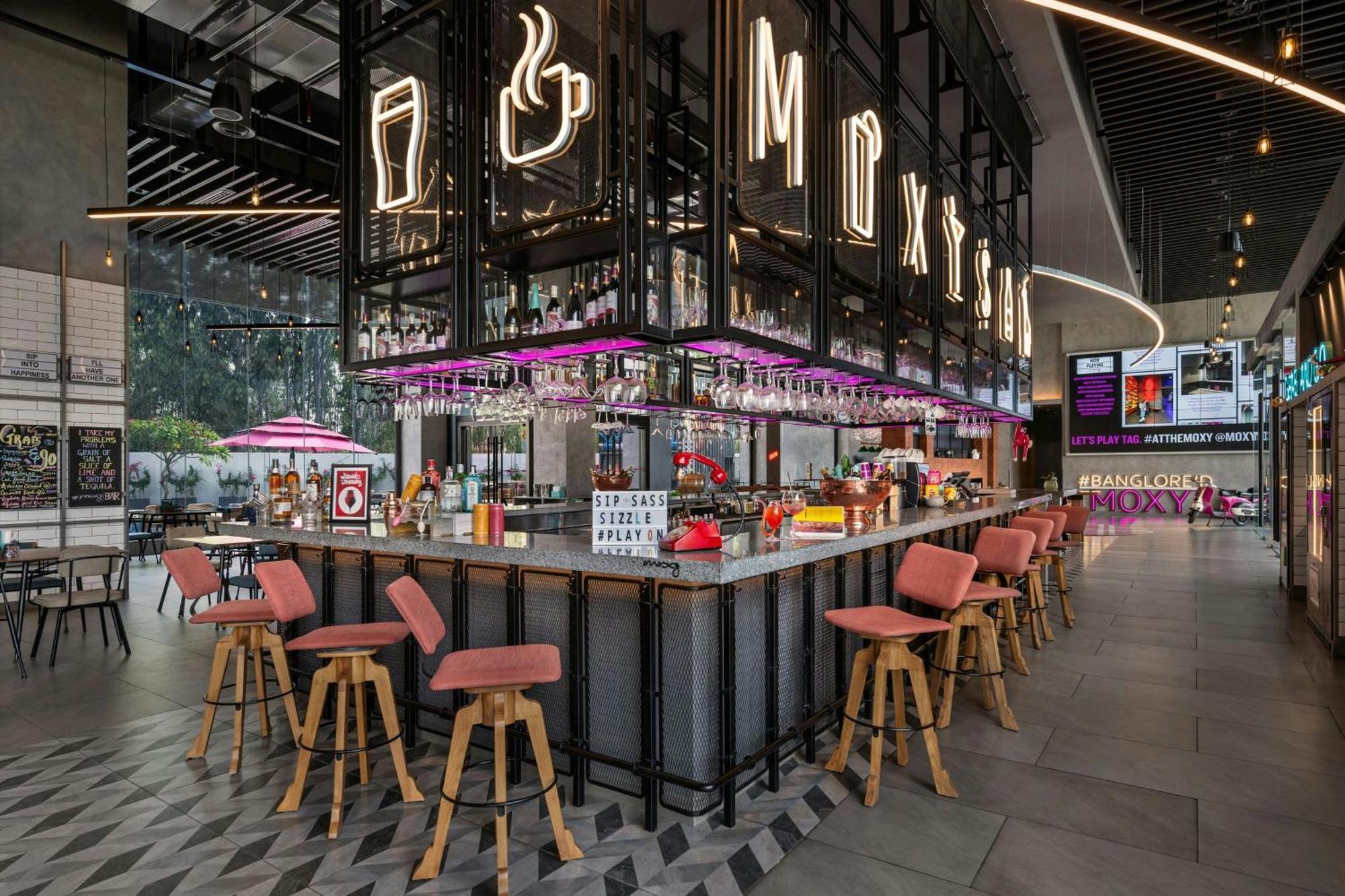 Moxy Bengaluru Airport Prestige Tech Cloud Hotel Devanahalli Buitenkant foto