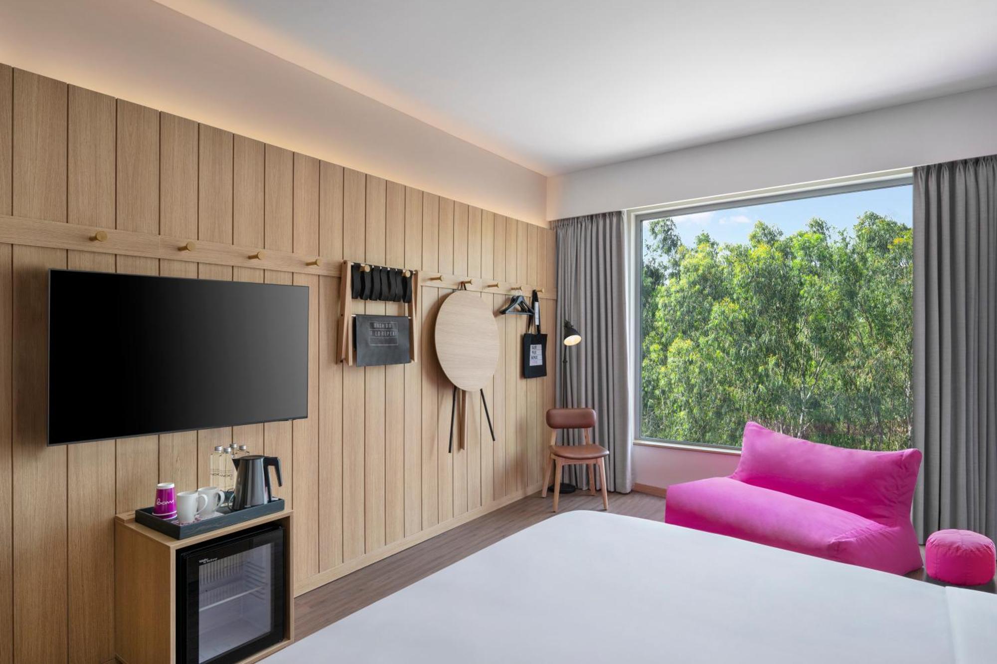 Moxy Bengaluru Airport Prestige Tech Cloud Hotel Devanahalli Buitenkant foto
